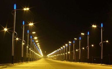 荊州中心城區(qū)照明工程啟動 看看有沒有到你家門口?