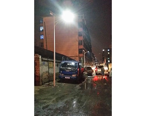 金三普照明工程 太陽能路燈價(jià)格解析與優(yōu)質(zhì)商家推薦